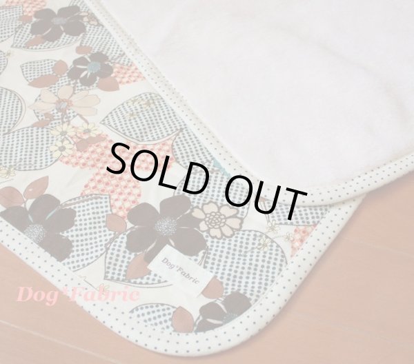 画像1: あったかぬくぬく・マグマテックボアマット（letro flower) (1)