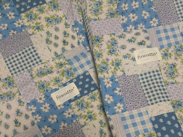 画像1: “fuwatto*”クッションカバー（patchwork flower&check blue) (1)